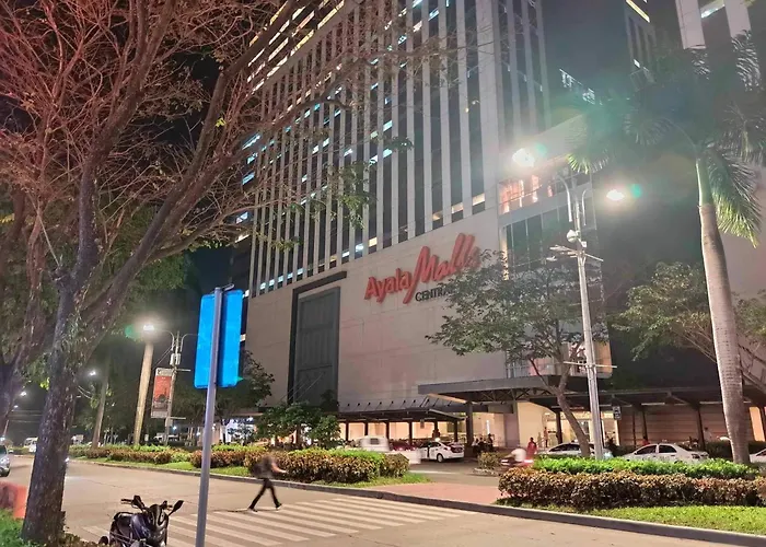 Avida Riala At It Park Spacious 1 Bedroom With Fast Wifi Smart Tv For 6 Holiday home Cebu